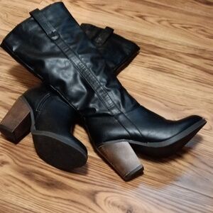 Melanie Women's Boots 6M